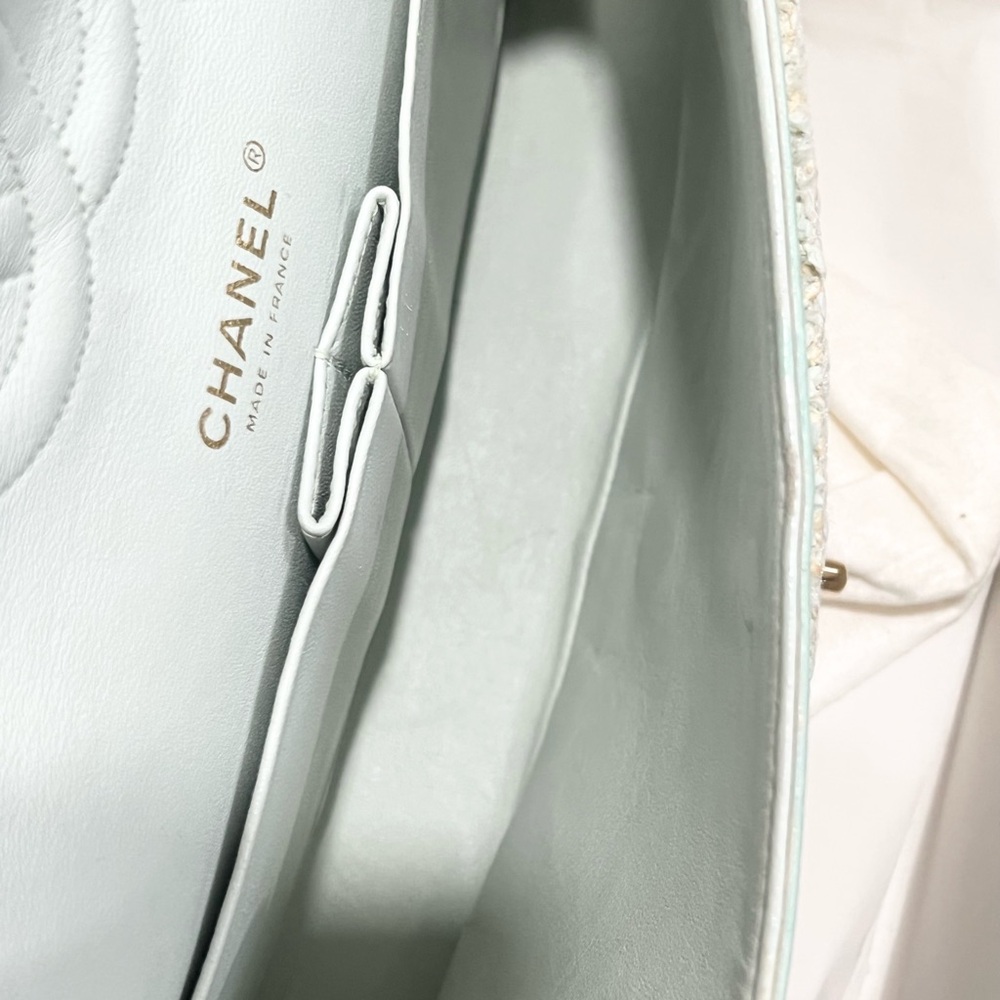 Chanel Classic Tweed Double Flap Bag - Picture 16 of 16